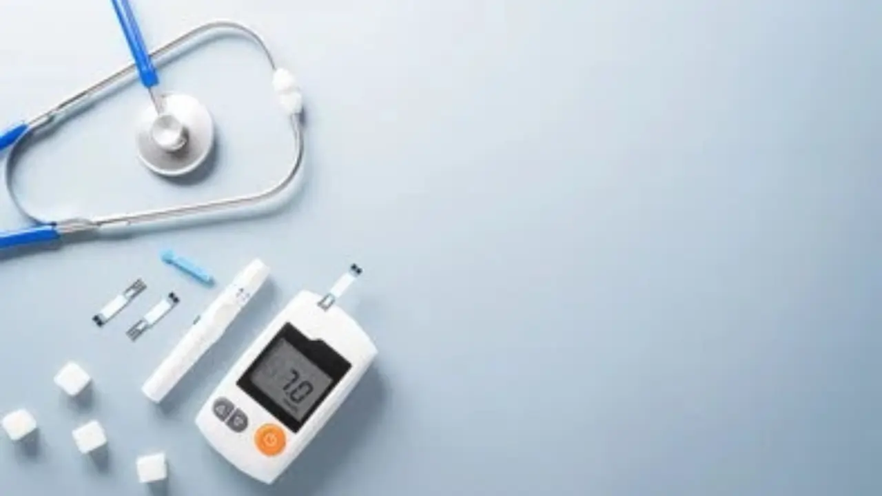 Diabetes testing device