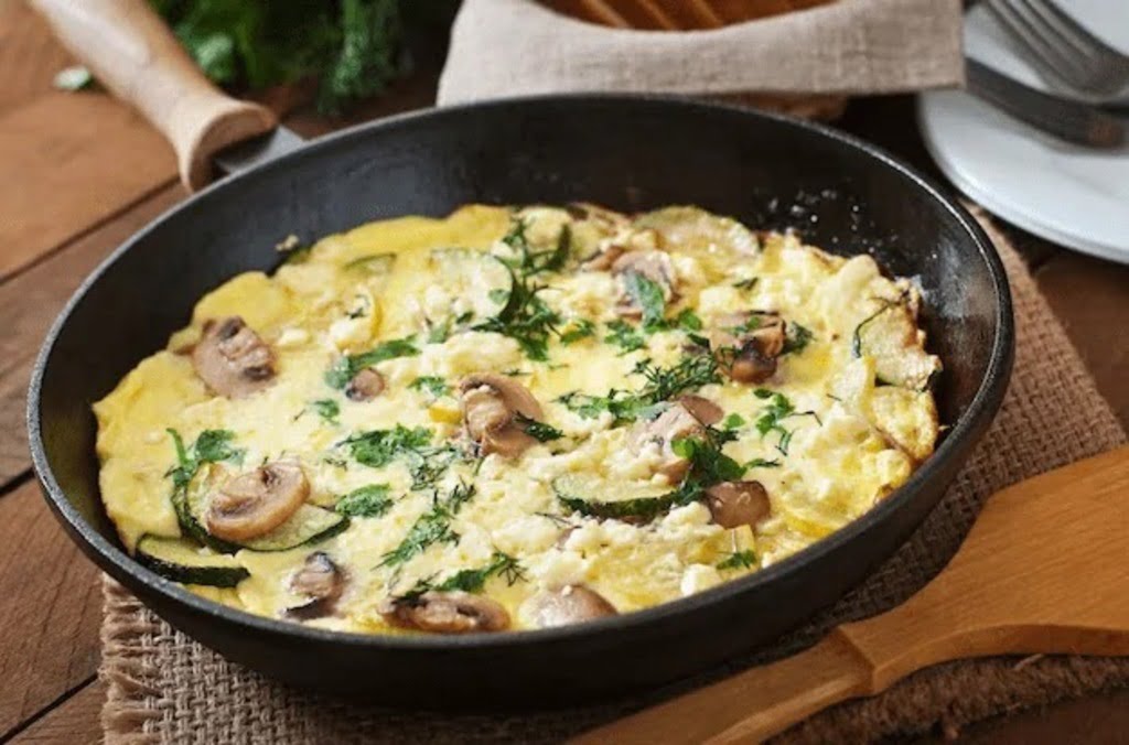 spinach mushroom egg omelet